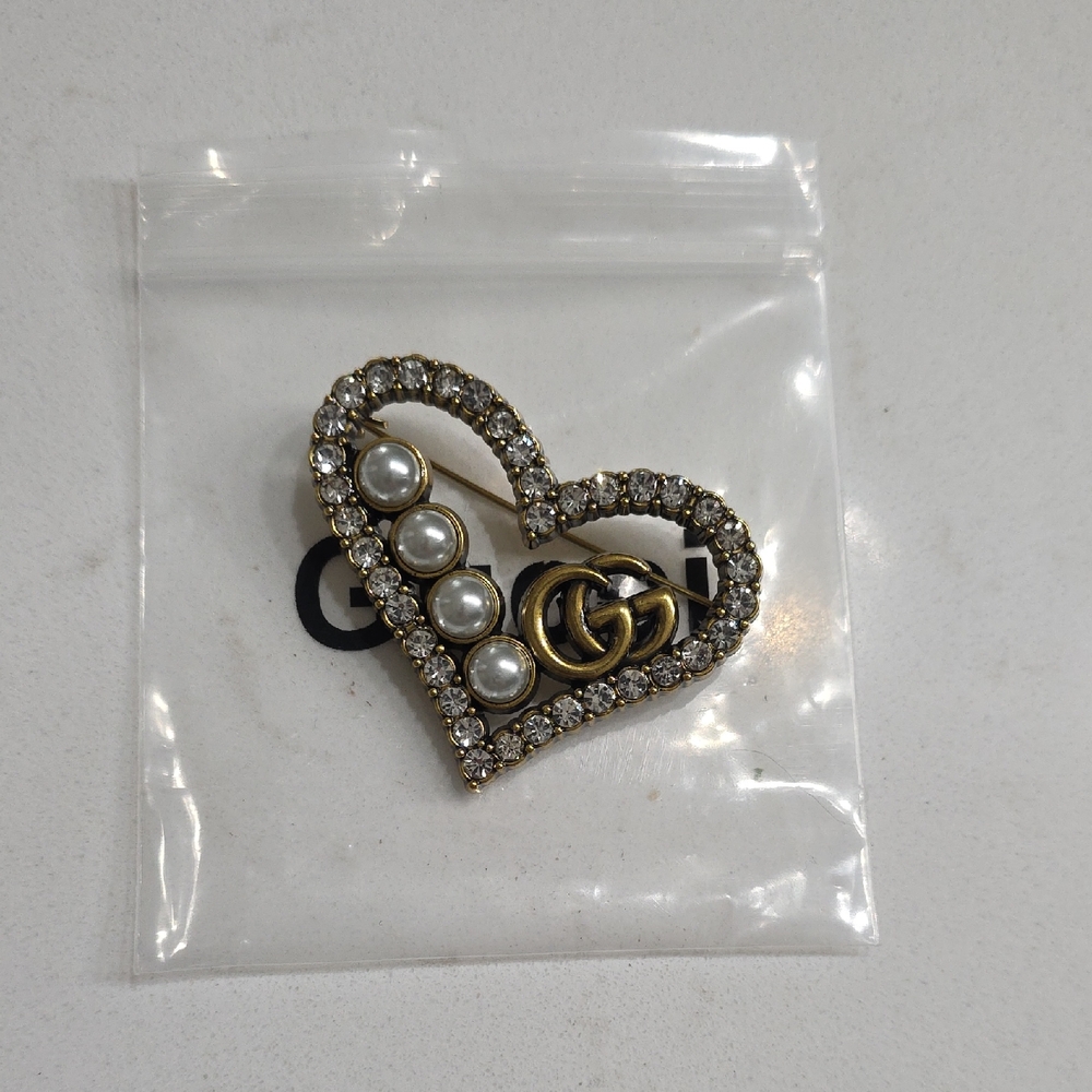 Designer Inspired Gold Heart Pearl & Crystal Brooch